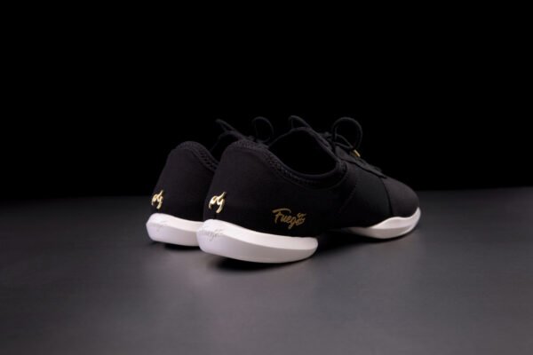 Fuego dansesko Split-Sole Black