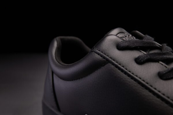 Fuego dansesko Low-Top AllBlack