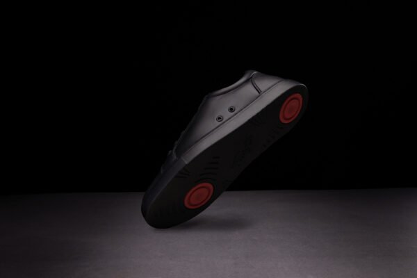 Fuego dansesko Low-Top AllBlack