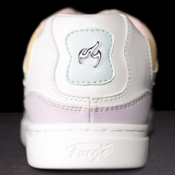 Fuego dnasesko modell Low Top Pastel
